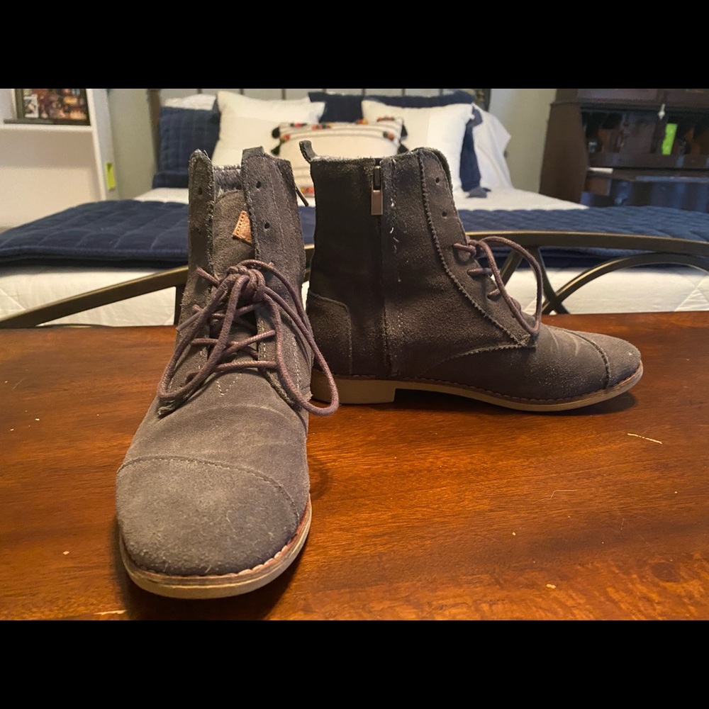 TOMS gray suede boots